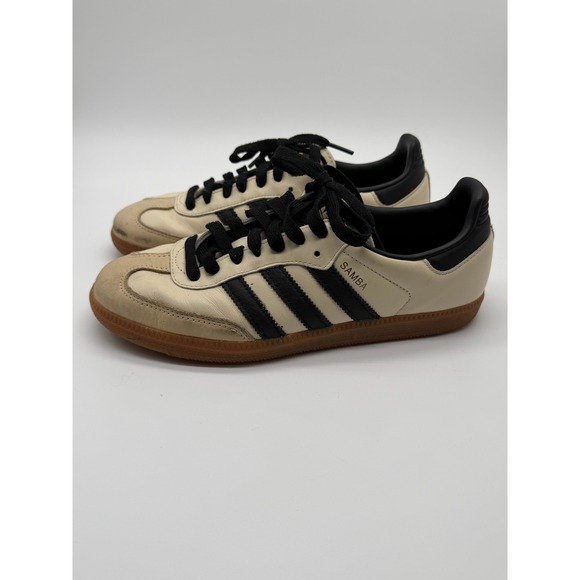 adidas Shoes - Adidas Samba Sneakers Womens 8.5 Cream Black Sand Strata Retro Low Top
